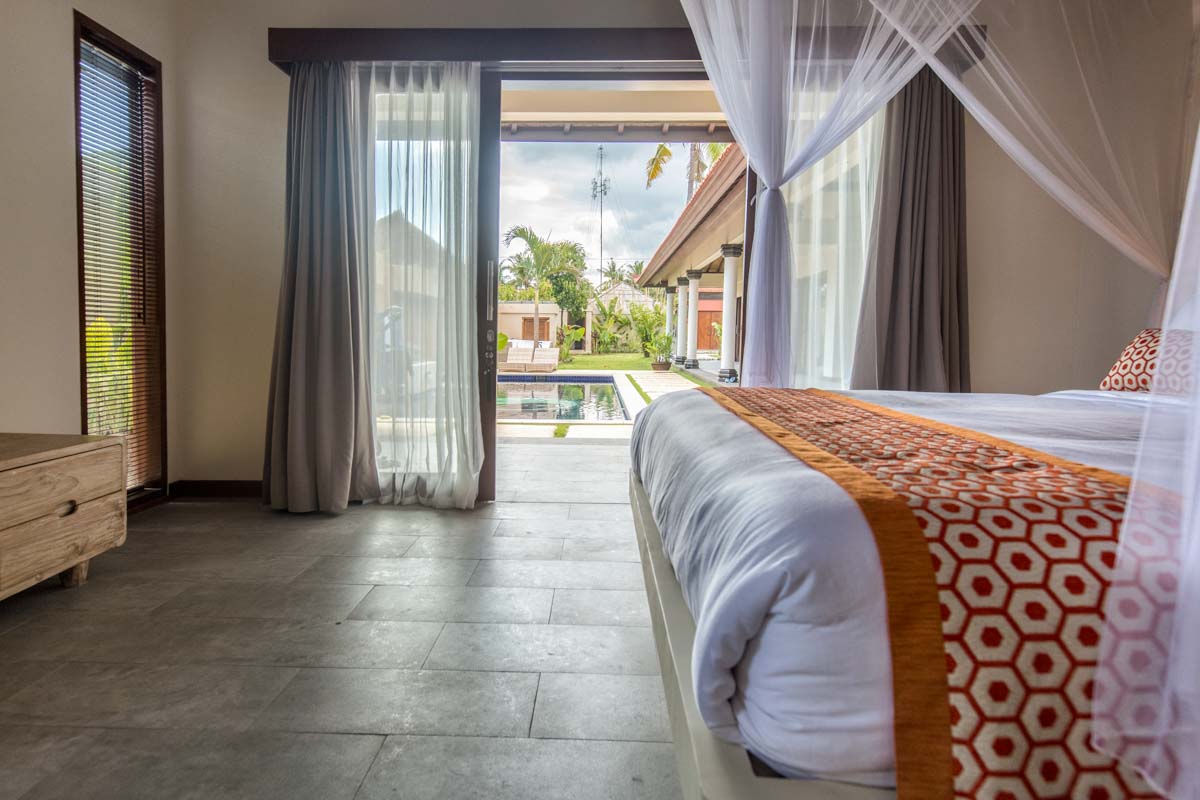 villa lotus lembongan jungutbatu Bali, 3 bedroom private villa for rent